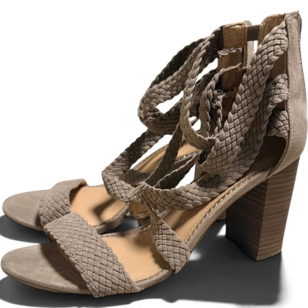 LC Lauren Conrad Taupe Braided Strappy Block Heel Sandals Back Zip Womens 9.5